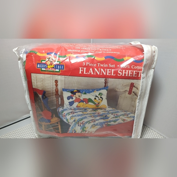 Mickey Mouse 3 Piece Twin Set Flannel Sheets Mickey's Stuff For Kids NWT - Picture 1 of 5